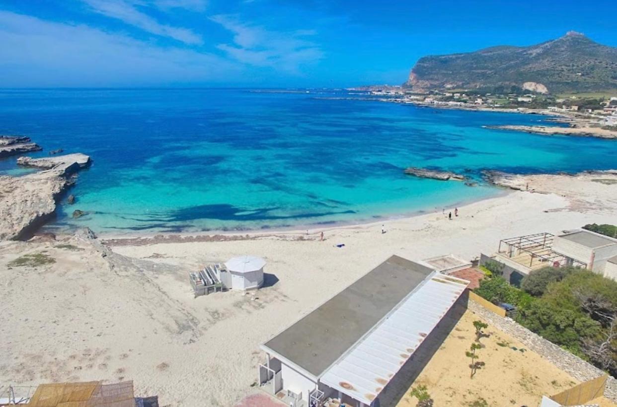 Bed and Breakfast Stabilimento Lido Burrone Favignana Esterno foto