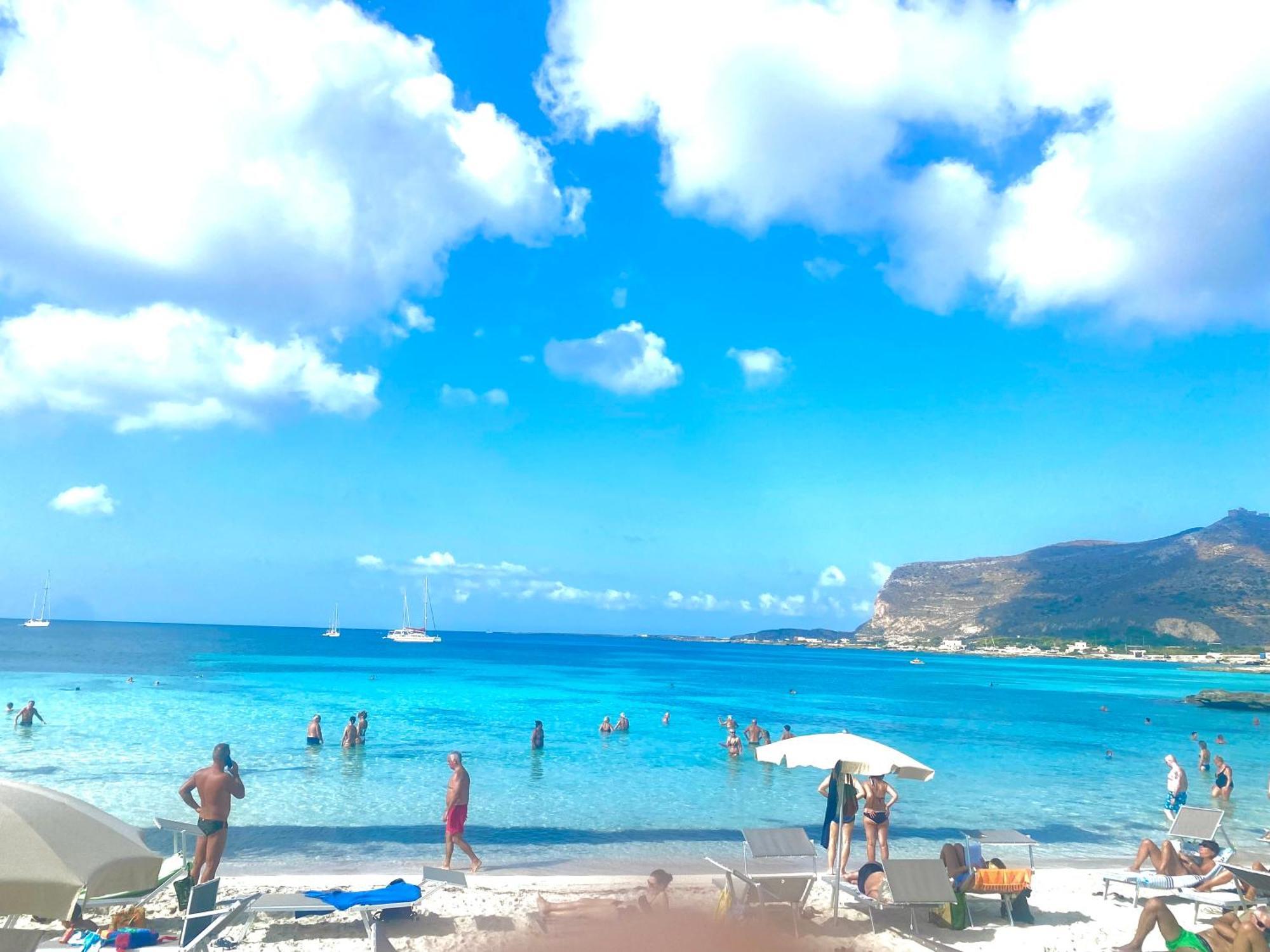 Bed and Breakfast Stabilimento Lido Burrone Favignana Esterno foto