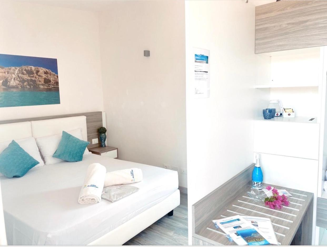 Bed and Breakfast Stabilimento Lido Burrone Favignana Esterno foto