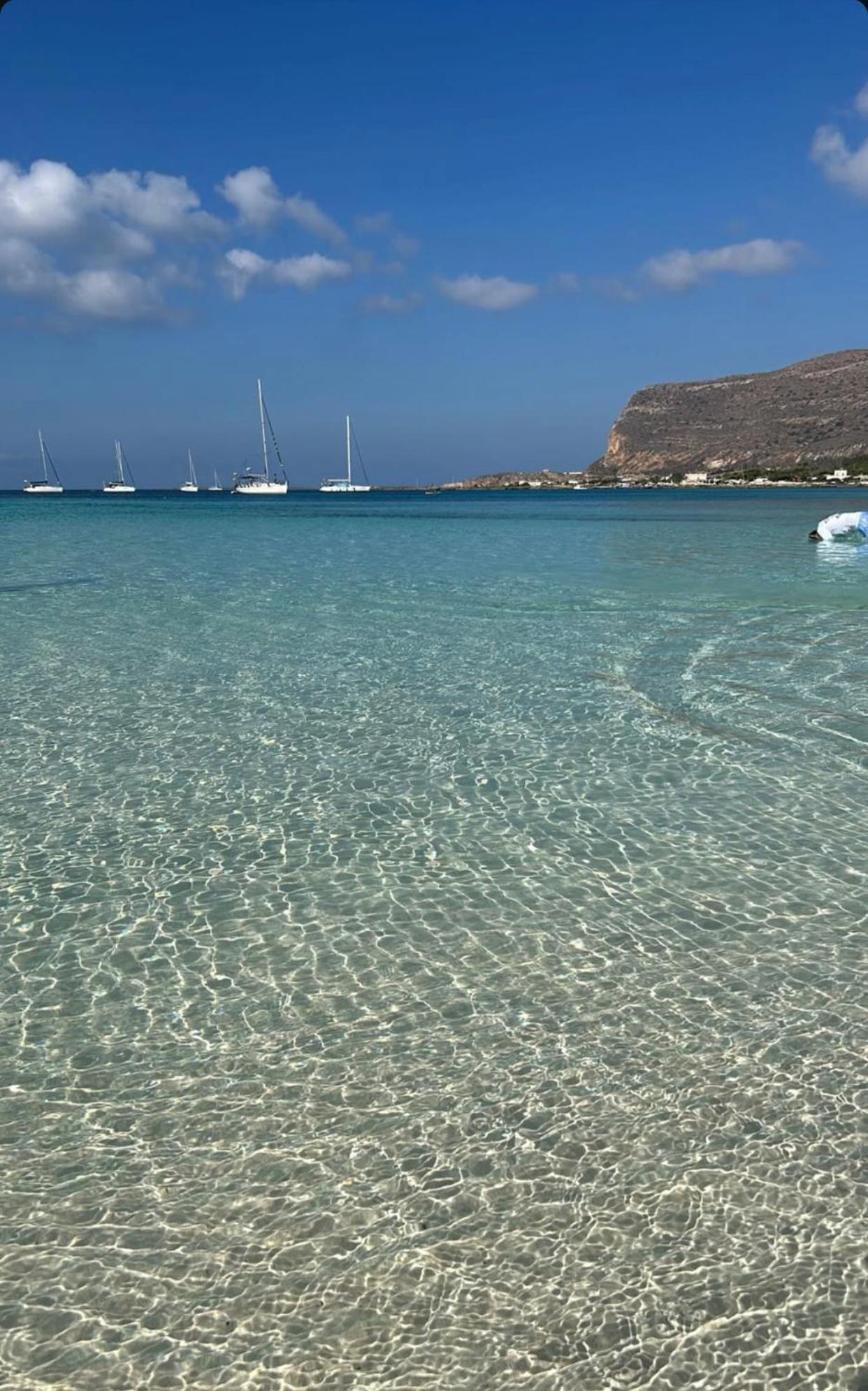 Bed and Breakfast Stabilimento Lido Burrone Favignana Esterno foto